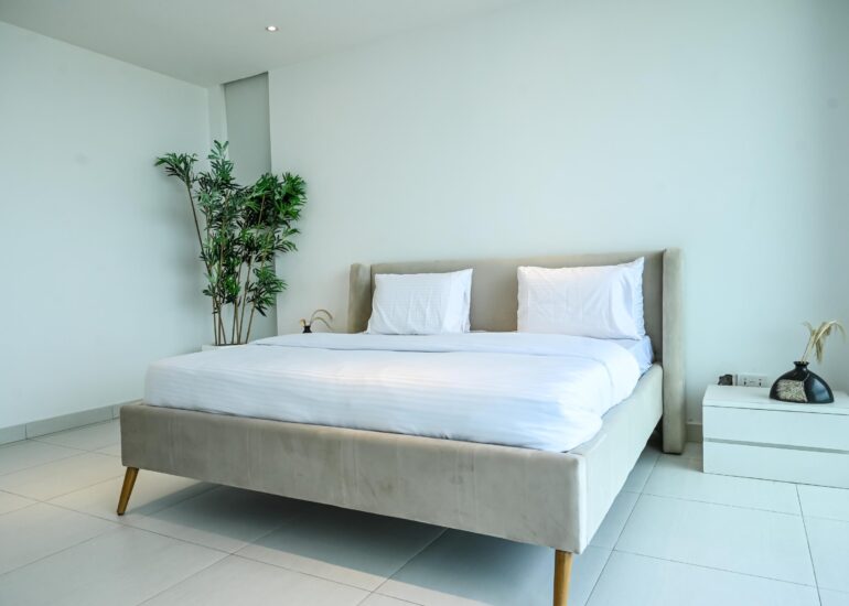 The Signature One-Bedroom Stay